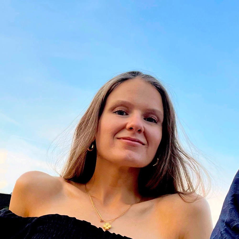 Meet your Posher, Samantha